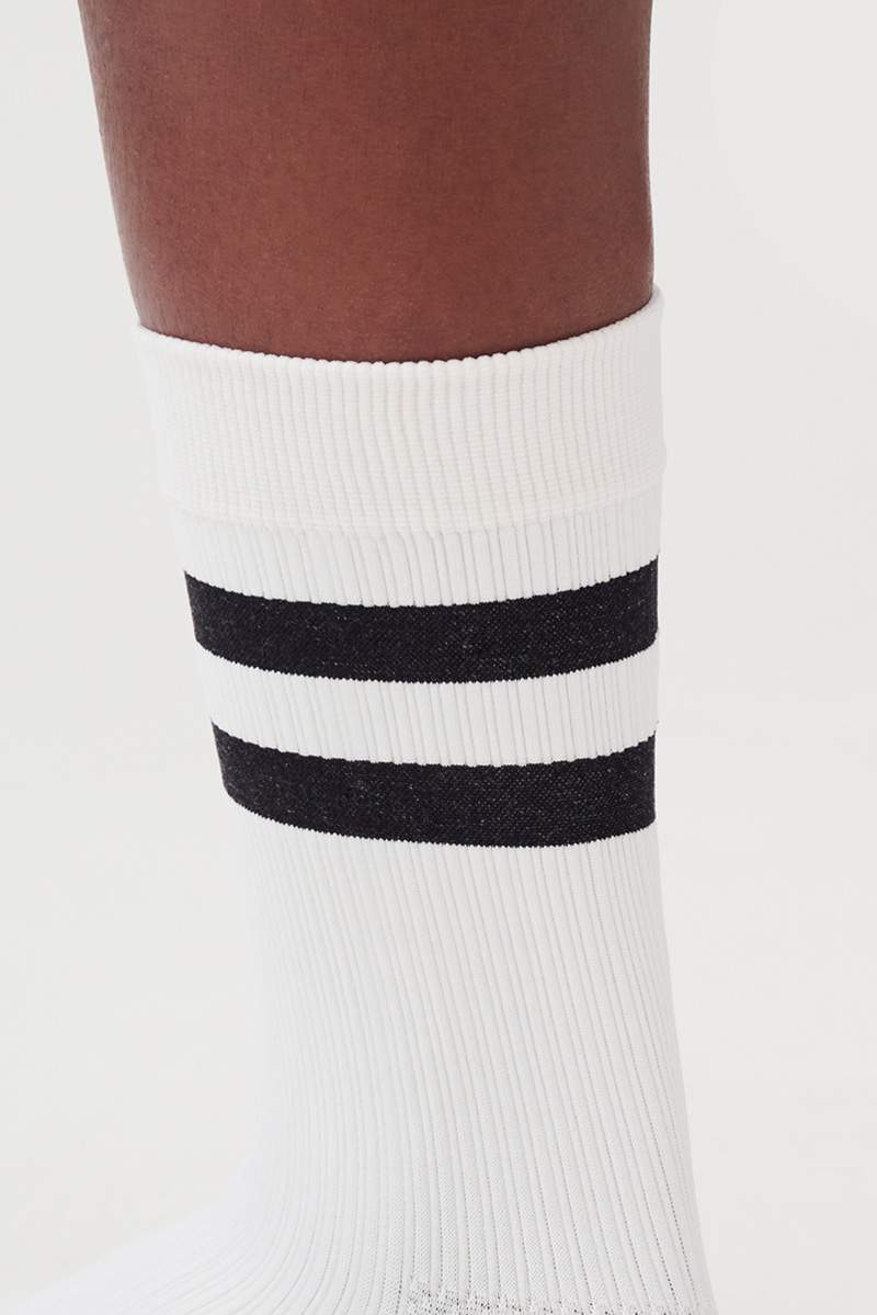Item M6 Sneaker Conscious Cotton Ribbed Saisonschlussverkauf