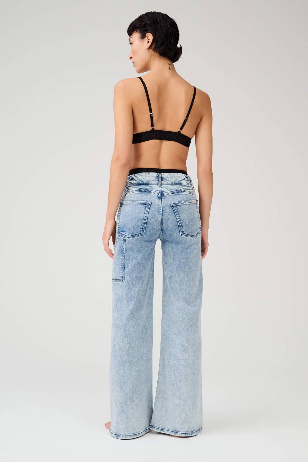 Item M6 Wide Legged High Rise Denim Exklusive Angebote