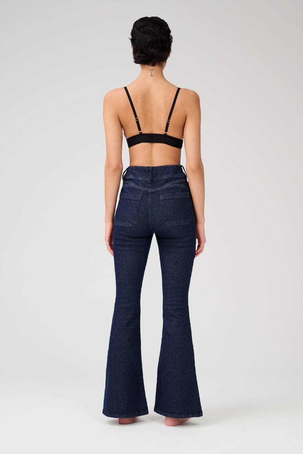 Item M6 Flared High Rise Denim Blitzangebot