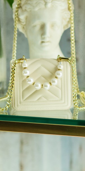 Koucla Trendy Ultra Mini Handtasche mit Perlen Henkel Meist gekauft