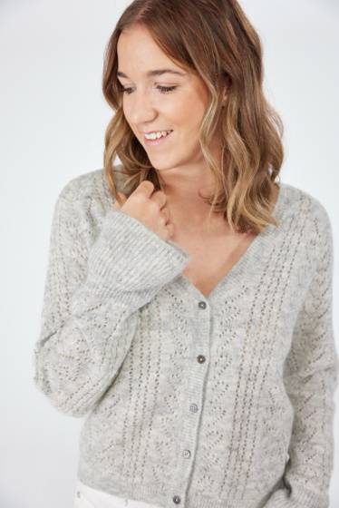 Lieblingsstück Jacke mit ausgestelltem Ärmel und Herzchen-Strick Top Angebot