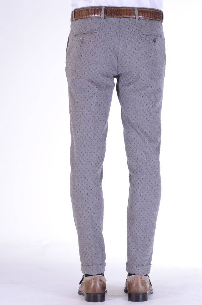 b-settecento Hose Herren B-Settecento Chinos Slim Halb Unifarben 97% Baumwolle 3% elastan Begrenzt auf 3 Tage