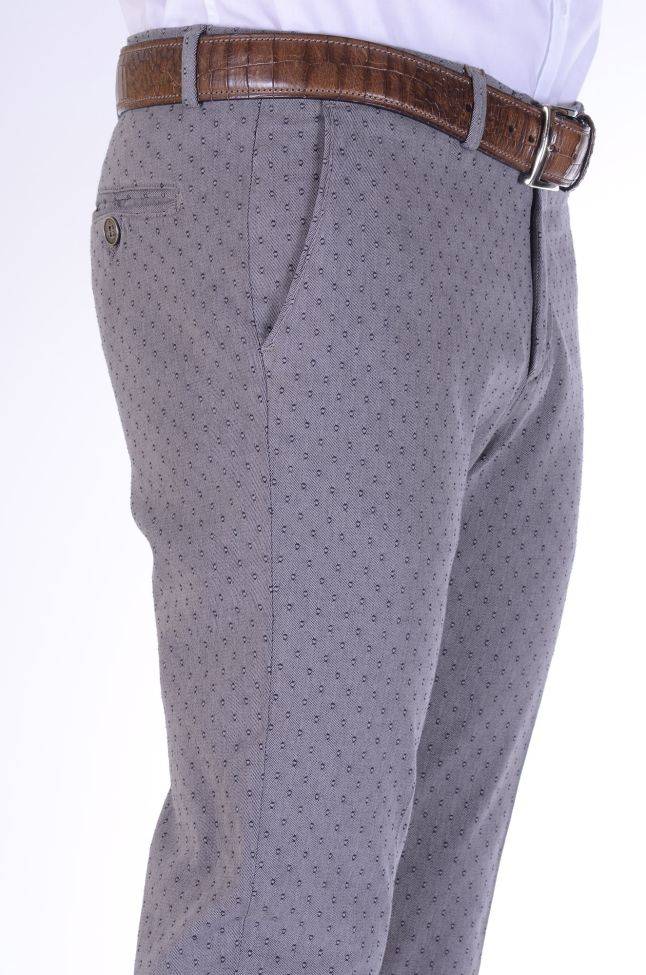b-settecento Hose Herren B-Settecento Chinos Slim Halb Unifarben 97% Baumwolle 3% elastan Begrenzt auf 3 Tage