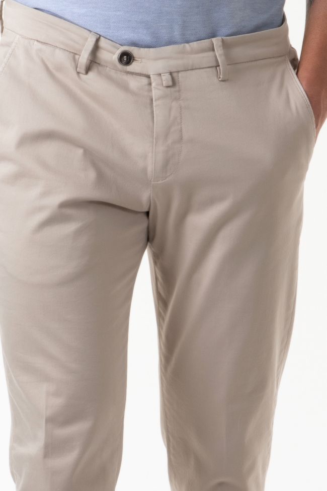 b-settecento Hose Herren B-Settecento Chinos Slim Einfarbig 97% Baumwolle 3% elastan Verkauf