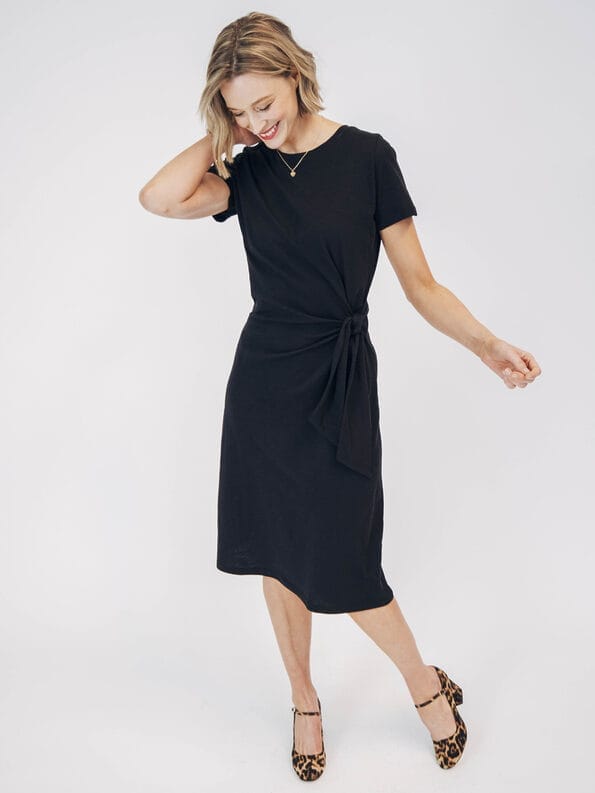 Mademoiselle YéYé Shirtkleid mit Knotendetail aus Bio-Baumwolle Bis zu 65% Rabatt