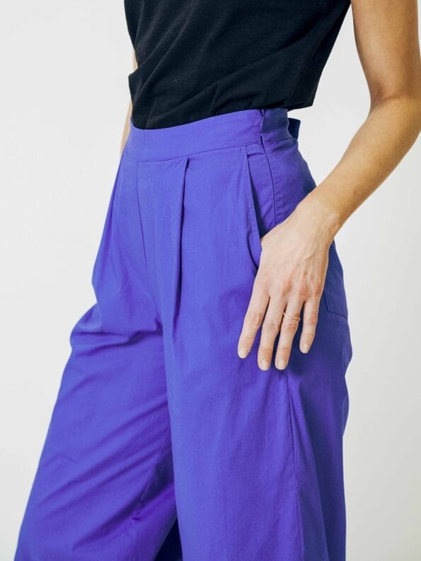 Mademoiselle YéYé Bundfaltenhose mit verkürztem Bein und Bindeband Hotsell