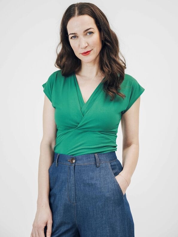 Mademoiselle YéYé Jersey Top mit tiefem Ausschnitt aus Tencel by Lenzing Lagerräumung