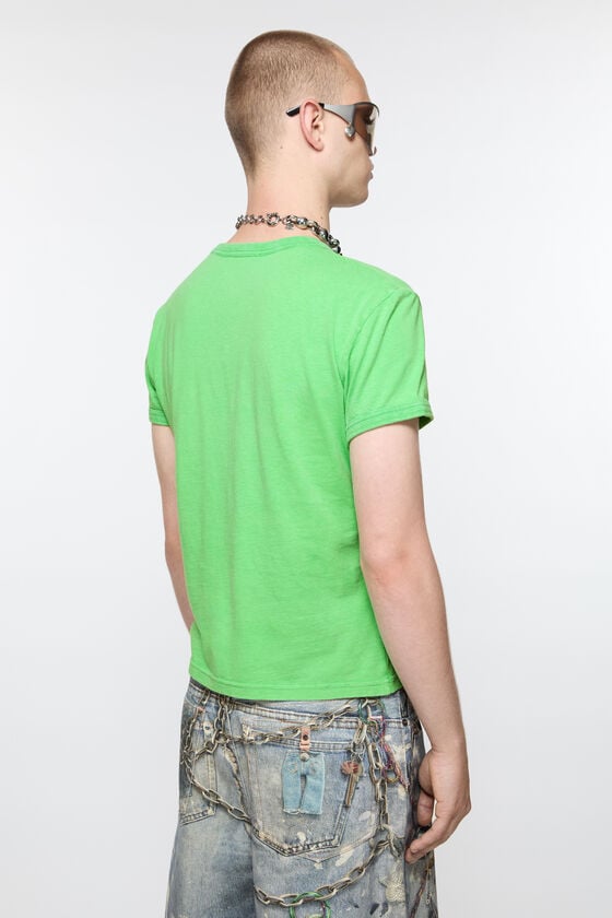 Acne Studios T-Shirt mit verschwommenem Logo – taillierte Unisex-Passform Top Angebot