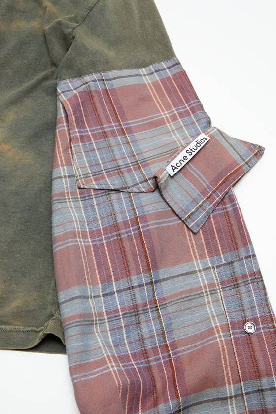 Acne Studios T-Shirt mit Flanellärmeln Zeitlich begrenztes Angebot