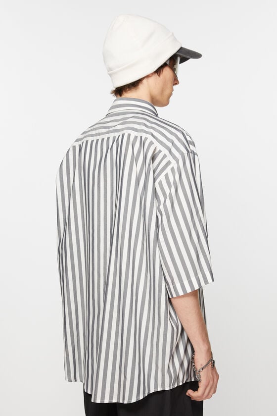 Acne Studios Gestreiftes Hemd mit Knopfleiste Im Verkauf