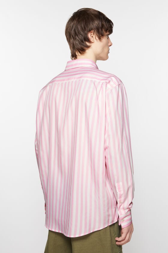 Acne Studios Gestreiftes Hemd mit Knopfleiste 50% Rabatt für begrenzte Zeit