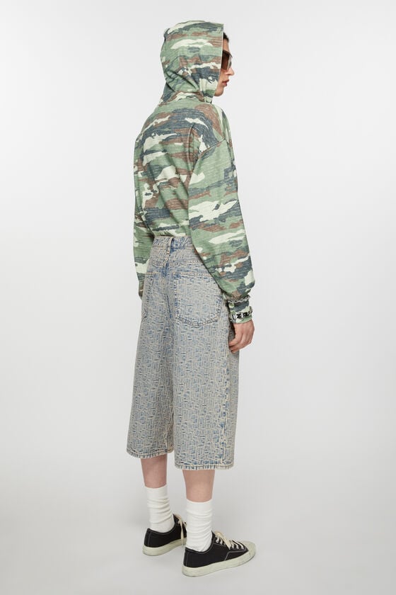 Acne Studios Denim-Shorts mit Monogramm – lockere Passform Großer Ausverkauf
