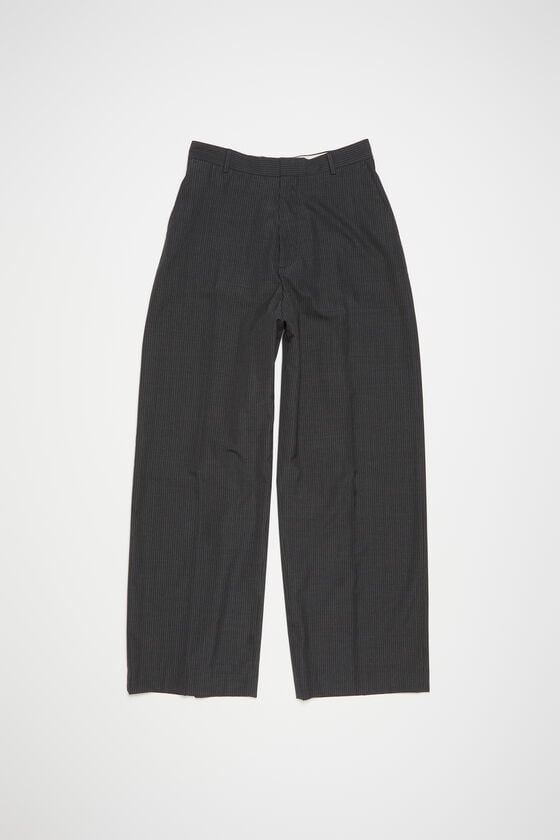 Acne Studios Figurnahe Hose Jubiläumsangebot