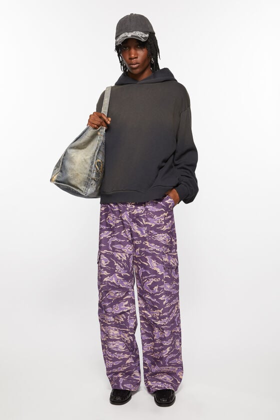 Acne Studios Hose mit Cargo-Print Große Rabatte