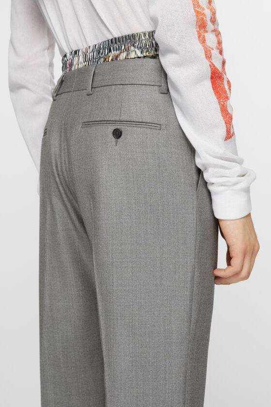 Acne Studios Figurnahe Hose Tiefpreis