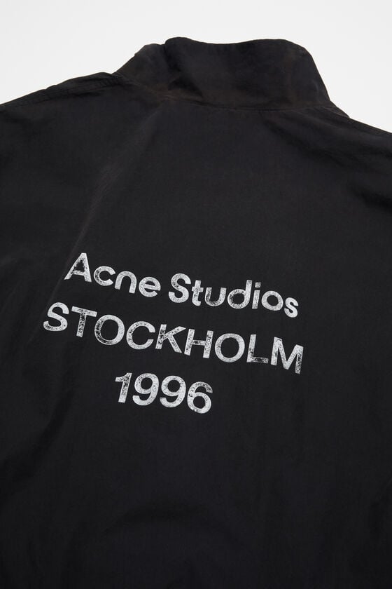 Acne Studios Jacke mit Reißverschluss und Logo Saisonschlussverkauf