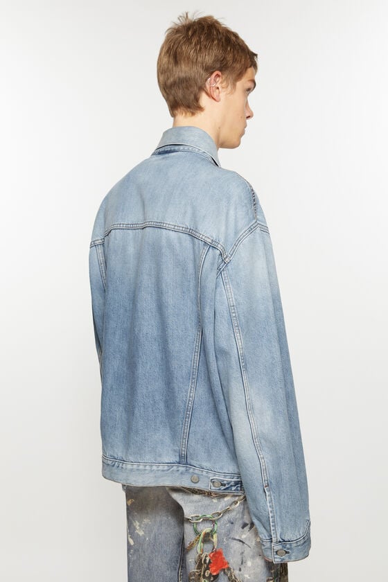 Acne Studios Jeansjacke – entspannte Passform Zeitlich begrenztes Angebot