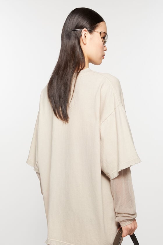 Acne Studios T-Shirt mit Siebdruck Versandkostenfrei