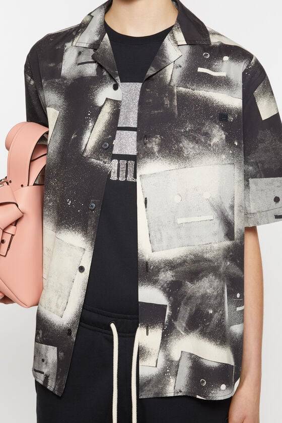 Acne Studios Bedrucktes Hemd mit Knopfleiste Unisex Bis zu 65% Rabatt