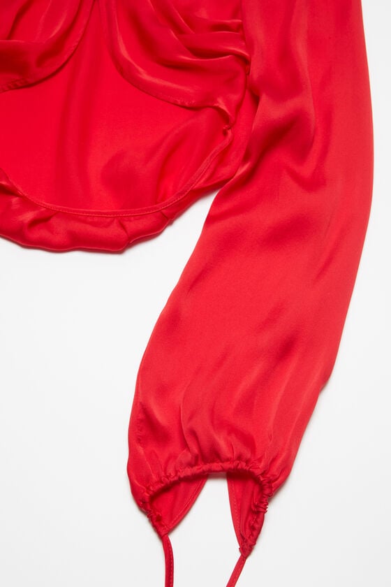 Acne Studios Fließende Seidenbluse Laufsteg-Show Sonderangebot der Fabrik