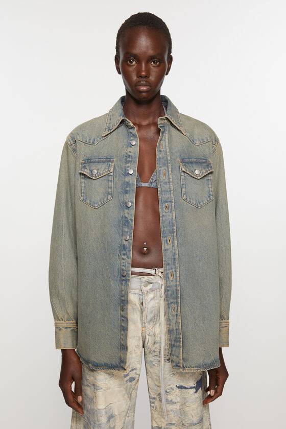 Acne Studios Jeanshemd in lockerer Passform Discount Store für neue Produkte