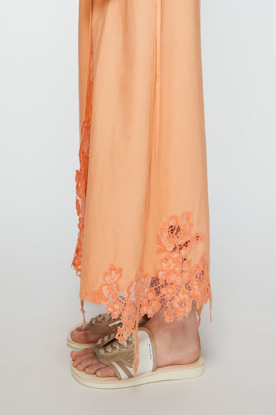 Acne Studios Wickelkleid aus Spitze Preisnachlass