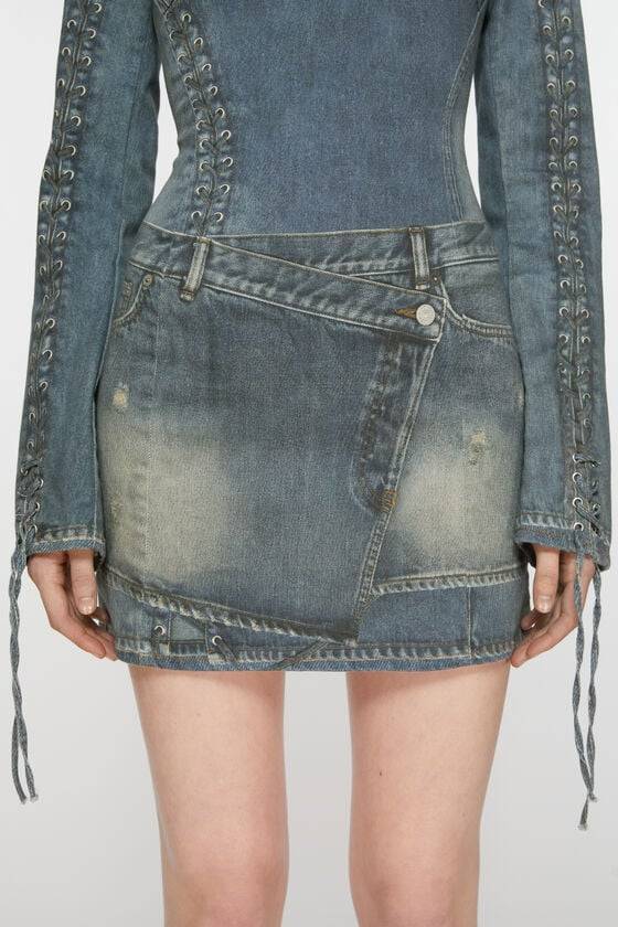 Acne Studios Bedrucktes Kleid Bestseller