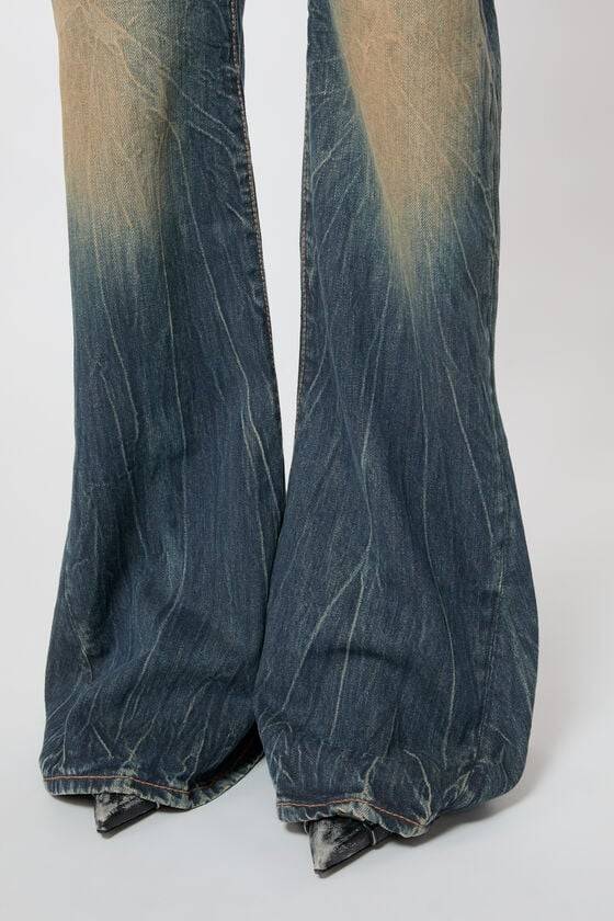 Acne Studios Jeans mit normaler Passform - 2024F Letzte 2 Tage