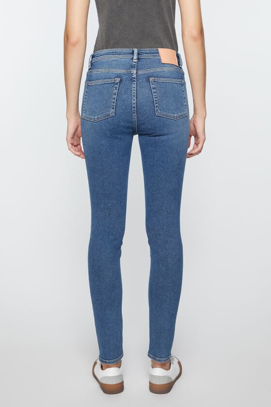 Acne Studios Jeans mit enger Passform –Peg Auslauf