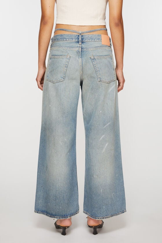 Acne Studios Jeans mit normaler Passform – 2004 Rabatt