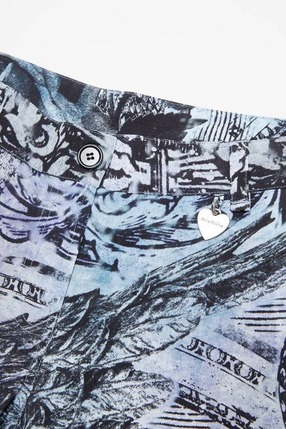 Acne Studios Bedruckte Hose Bis zu 50% Rabatt