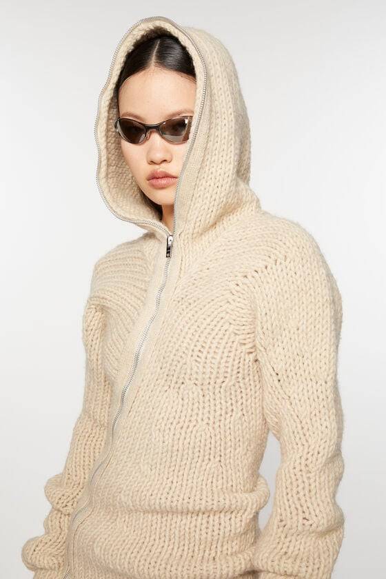 Acne Studios Knit hooded dress Laufsteg-Show Cyber Monday