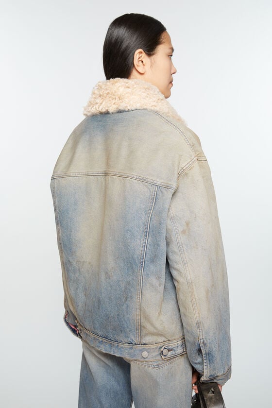 Acne Studios Jacke mit Jeanspelzbesatz - Oversize-Passform Vierteljährliche Förderung
