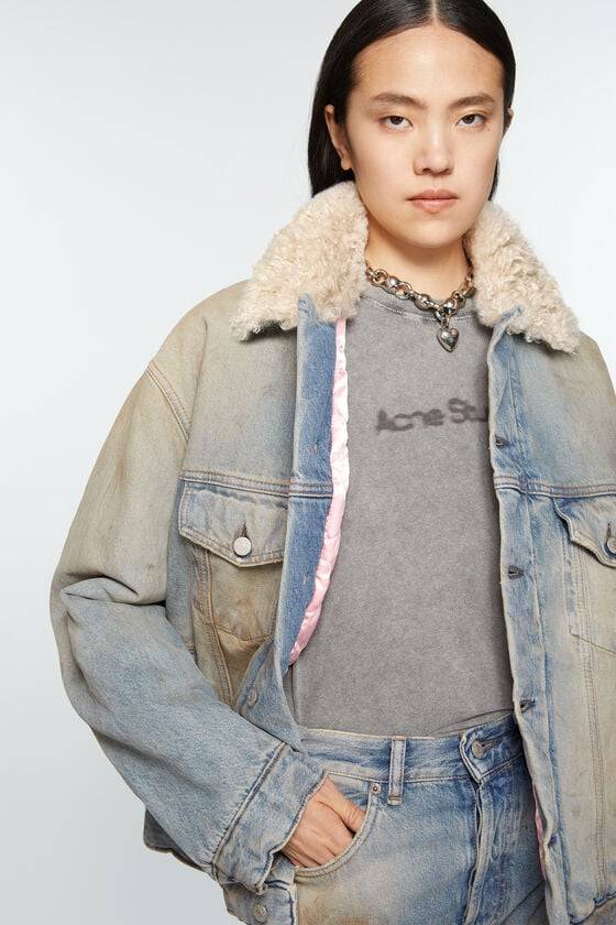 Acne Studios Jacke mit Jeanspelzbesatz - Oversize-Passform Vierteljährliche Förderung