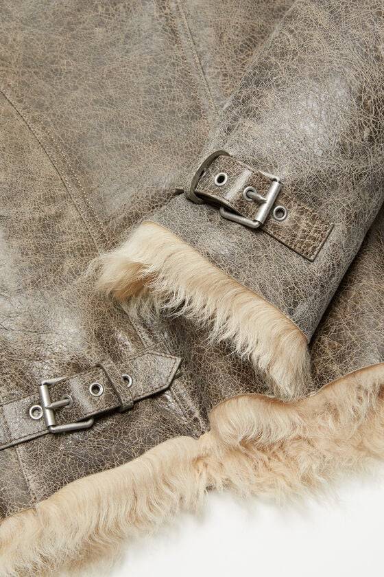 Acne Studios Lederjacke mit Shearling Discount Store für neue Produkte