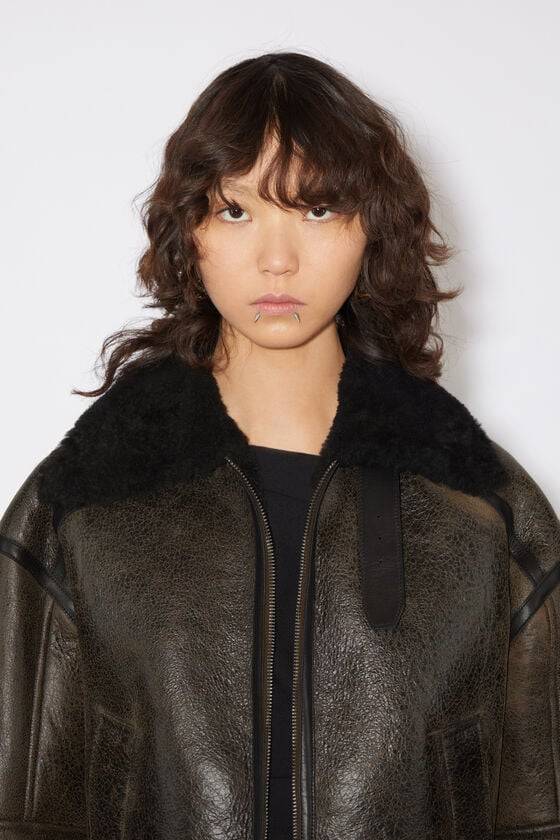 Acne Studios Lammfelljacke Black Friday