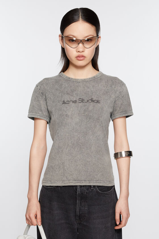 Acne Studios T-Shirt mit verschwommenem Logo – taillierte Unisex-Passform Bestseller