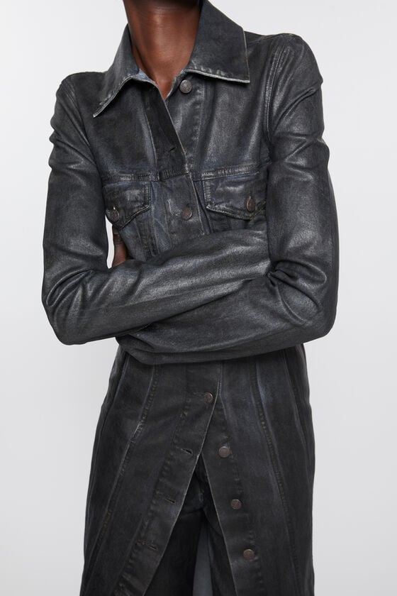 Acne Studios Kleid aus beschichtetem Denim Laufsteg-Show Kostenlose Rückgabe