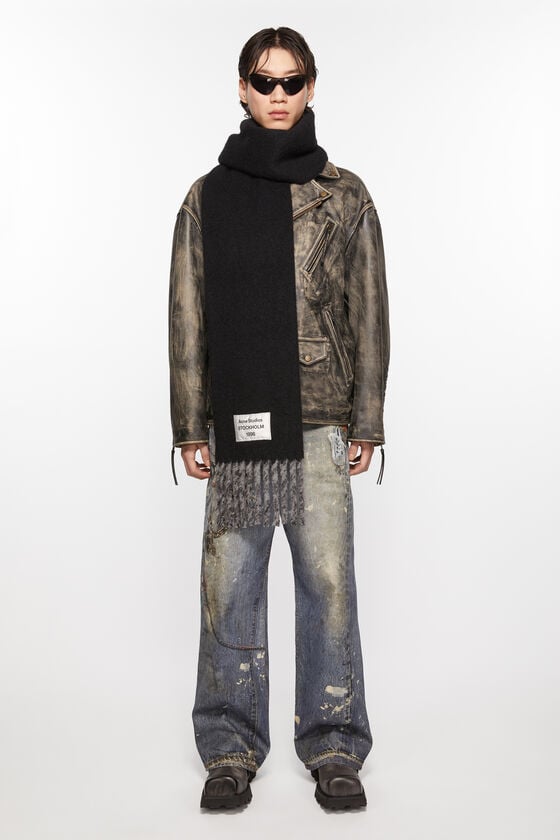 Acne Studios Fransen-Schal mit Logo 50% Rabatt mit kostenlosem Versand