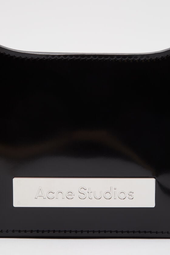 Acne Studios Platt Micro-Umhängetasche Auslauf