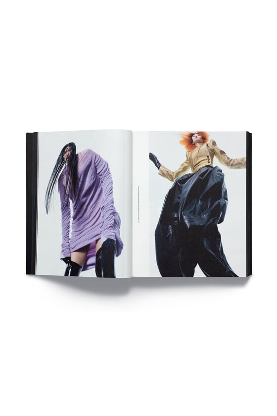 Acne Studios Acne Paper AUSGABE 19 im Angebot
