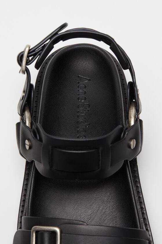 Acne Studios Sandalen mit Lederschnalle Limitierter Zeitrabatt