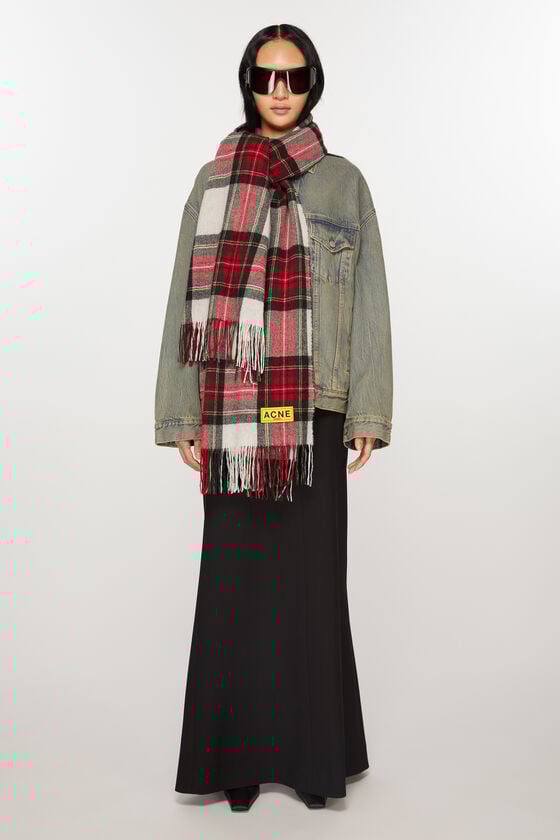 Acne Studios Karierter Fransen-Schal Saisonschlussverkauf