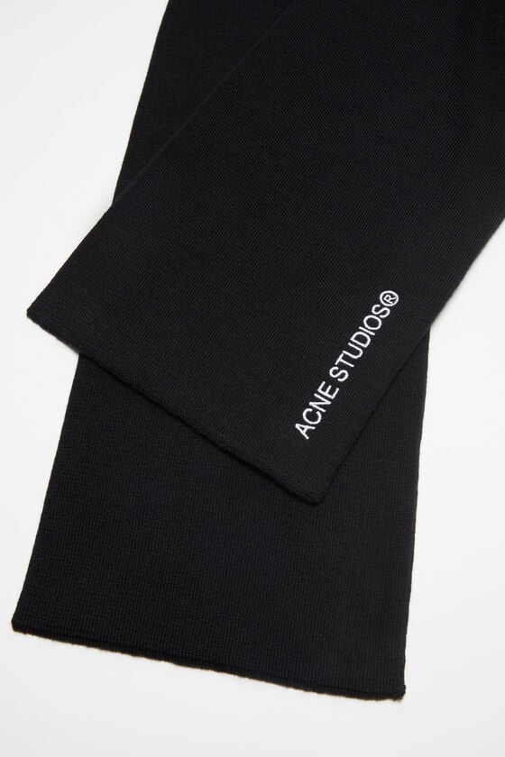 Acne Studios Schal mit aufgesticktem Logo Black Friday