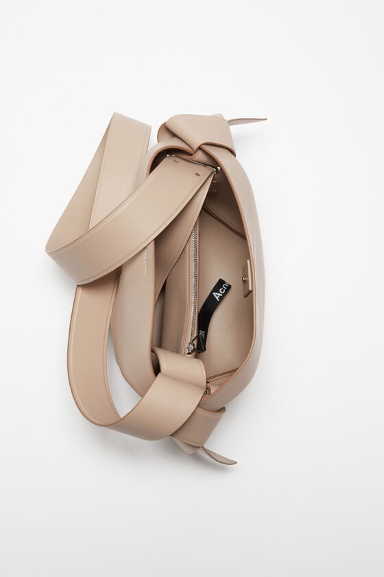 Acne Studios Musubi Mini Schultertasche Top Angebot