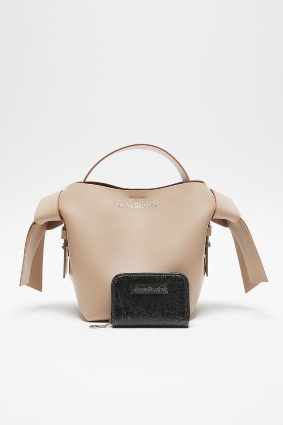 Acne Studios Leder-Portemonnaie mit Reißverschluss Neuheiten