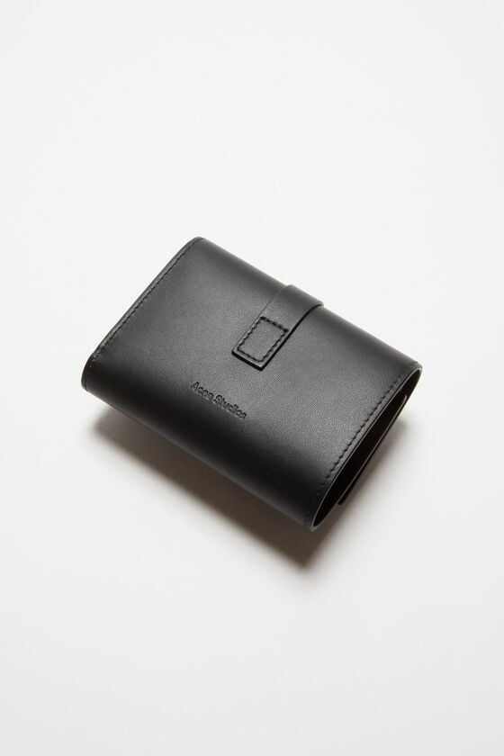 Acne Studios Gefaltete Musubi-Geldbörse Kostenlose Rückgabe