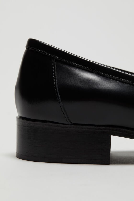 Acne Studios Leder-Loafer Begrenzte Freigabe