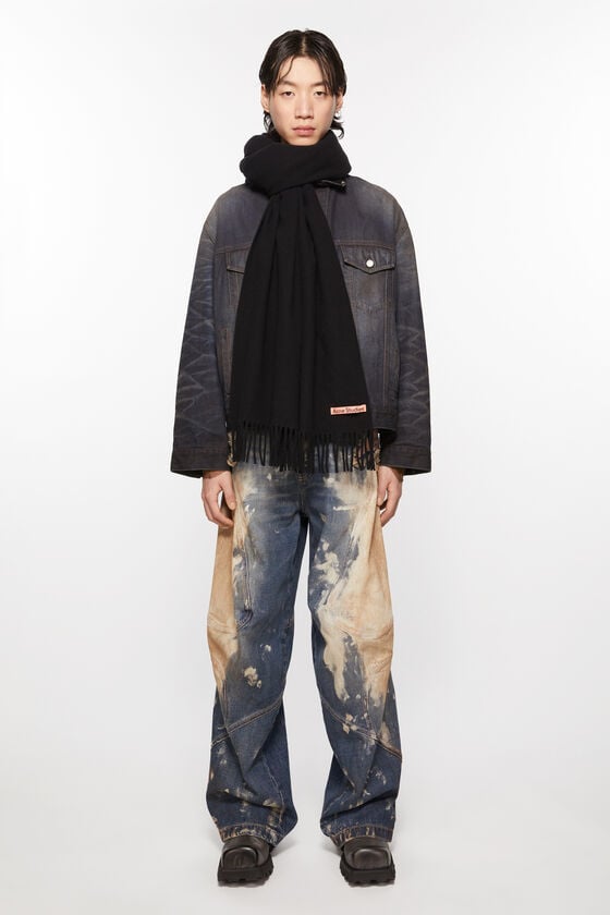 Acne Studios Oversized-Wollschal mit Fransen Vierteljährliche Förderung