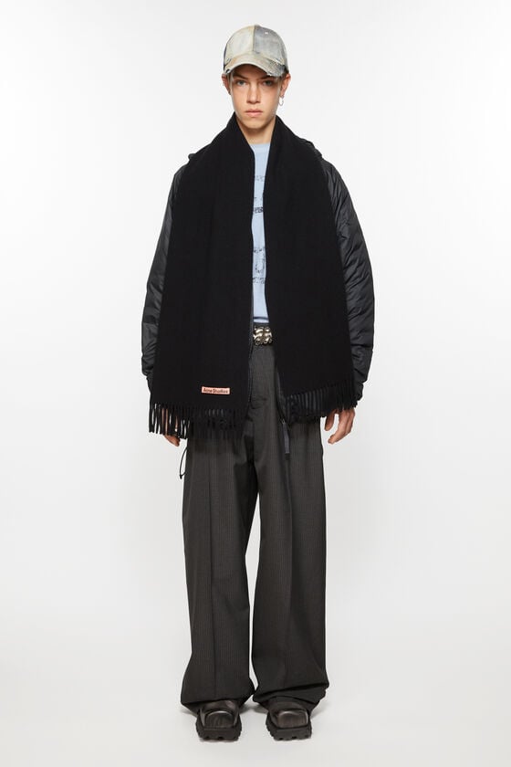 Acne Studios Schmaler Fransen-Schal aus Wolle Bis zu 55% Rabatt